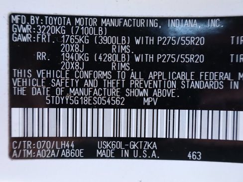 Used 2014 Toyota Sequoia Platinum RWD image 48