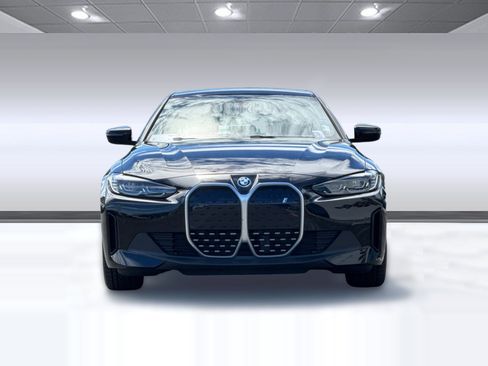 Used 2023 BMW i4 eDrive35 w/ Premium Package RWD image 5