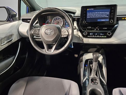 Used 2022 Toyota Corolla SE image 9