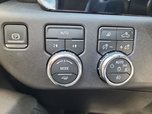 Certified 2026 GMC Sierra 1500 Elevation w/ Elevation Premium Package AWD/4WD image 23
