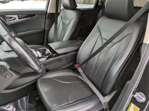 Certified 2022 Lincoln Nautilus Reserve w/ Equipment Group 201A image 12