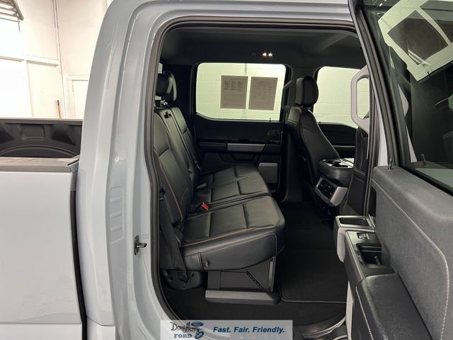 Used 2025 Ford F250 Lariat w/ Lariat Ultimate Package AWD/4WD image 33