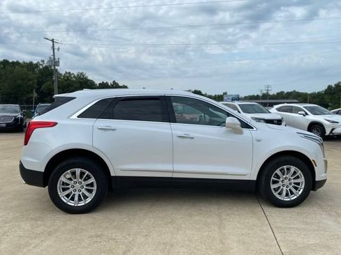 Used 2019 Cadillac XT5 FWD image 6