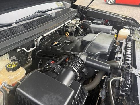 Used 2015 Chevrolet Colorado LT AWD/4WD image 32