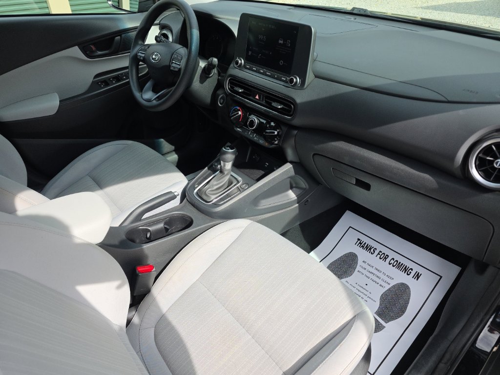 Used 2023 Hyundai Kona SEL AWD/4WD image 18