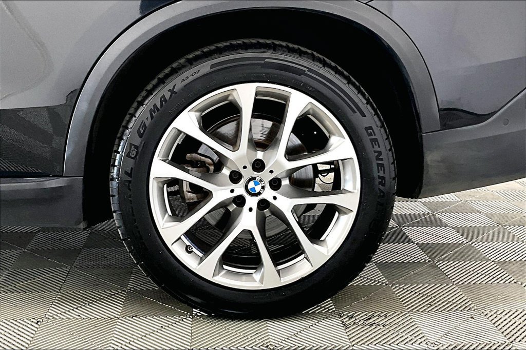 Used 2023 BMW X5 xDrive40i AWD/4WD image 8