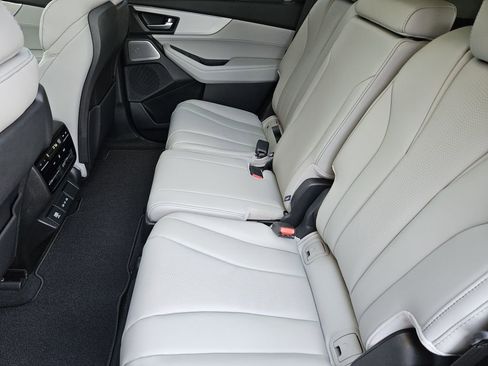 New 2026 Acura MDX w/ Technology Package AWD/4WD image 24