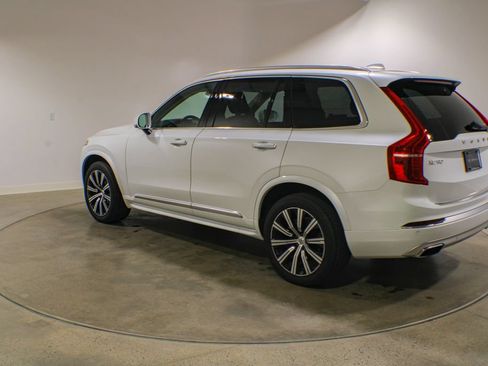 Used 2021 Volvo XC90 T6 Inscription w/ Climate Package AWD/4WD image 4