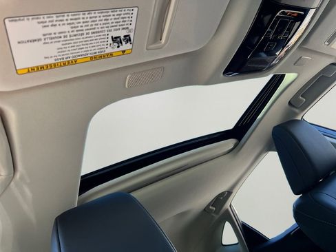 New 2026 Lexus NX 350 AWD image 4