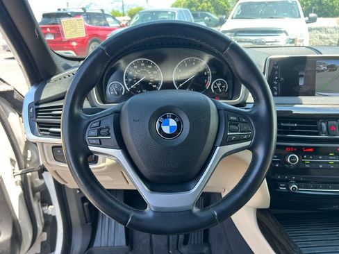 Used 2017 BMW X5 xDrive40e AWD/4WD image 22