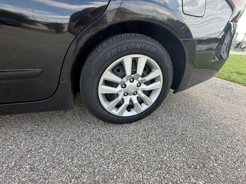 Used 2015 Nissan Altima 2.5 S w/ Power Driver Seat Package FWD image 21