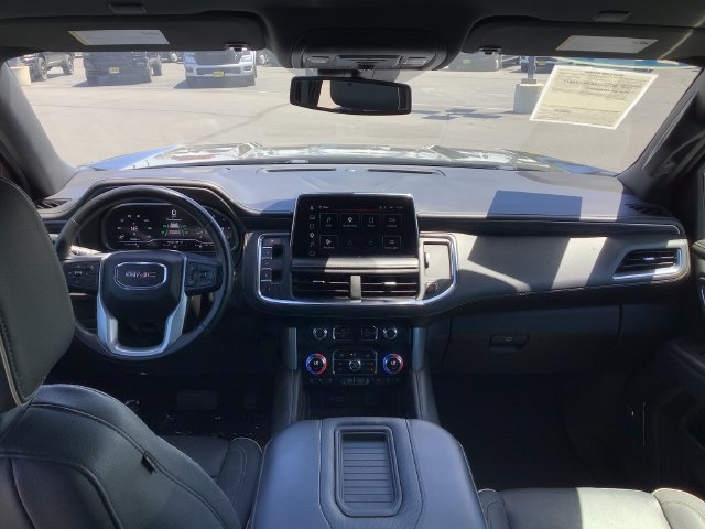 Used 2023 GMC Yukon SLT AWD/4WD image 6