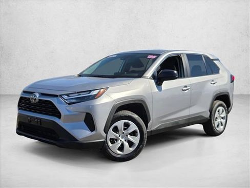 Used 2025 Toyota RAV4 LE image 1