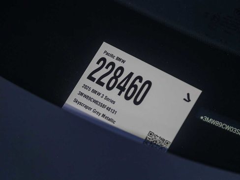 Used 2025 BMW 330i xDrive Sedan image 23