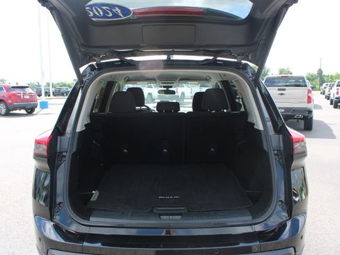 Used 2024 Nissan Rogue SV AWD/4WD image 16