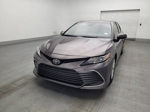 Used 2022 Toyota Camry LE FWD image 15