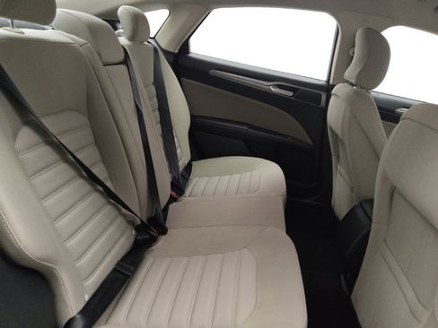 Used 2018 Ford Fusion S image 19