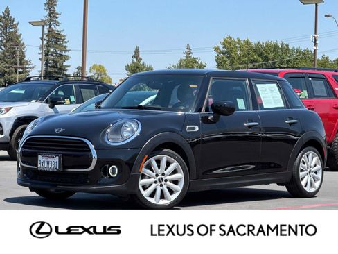 Used 2020 MINI Cooper 4-Door Hardtop FWD image 1