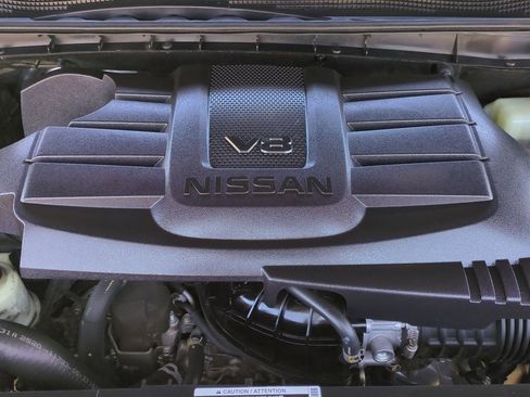 Used 2021 Nissan Titan PRO-4X w/ Pro-4x Convenience Package AWD/4WD image 26