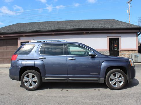 Used 2014 GMC Terrain SLT w/ Cargo Package image 3