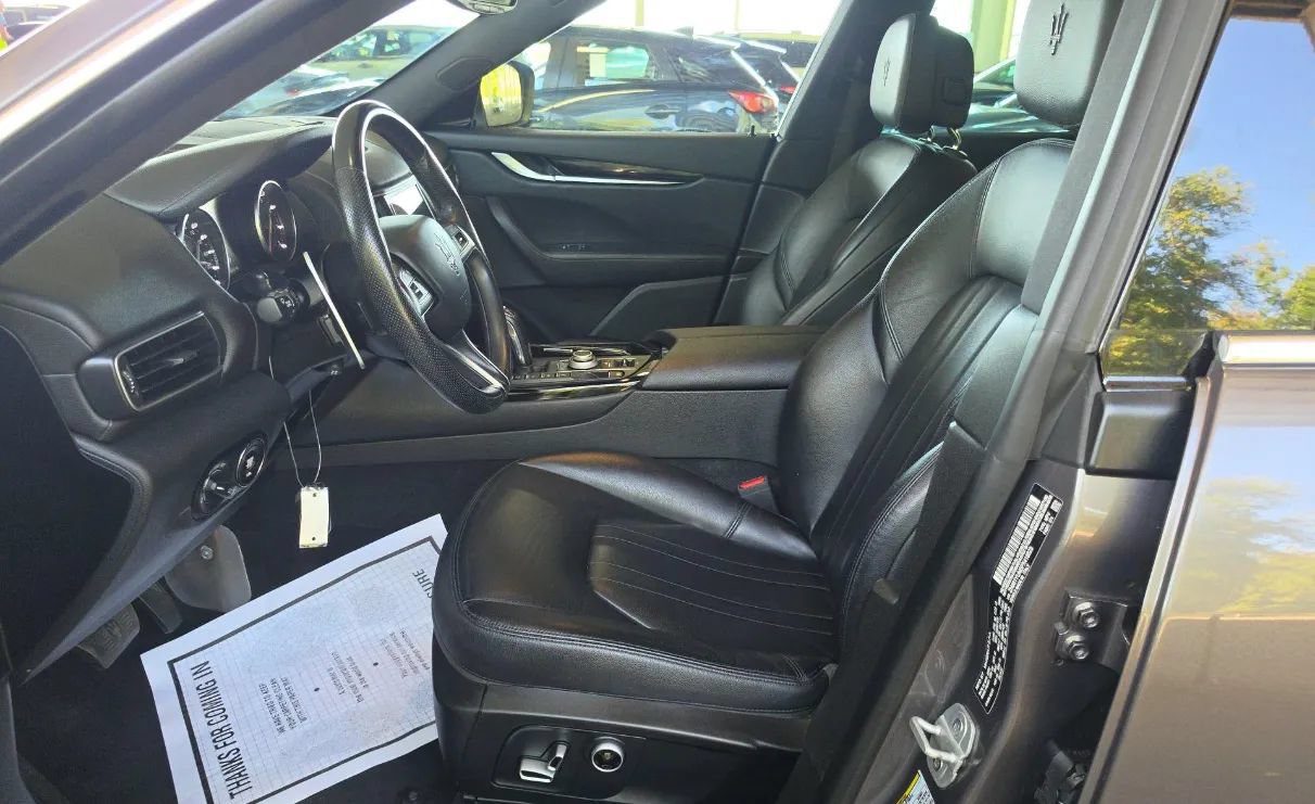 Used 2023 Maserati Levante Modena AWD/4WD image 5