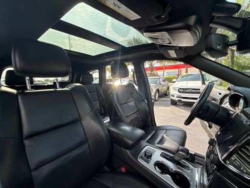 Used 2019 Jeep Grand Cherokee Limited w/ Luxury Group II AWD/4WD image 22