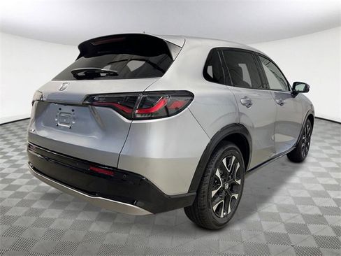 New 2026 Honda HR-V EX-L image 6