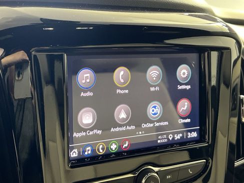 Used 2023 Chevrolet Traverse LS w/ Safety Package image 20