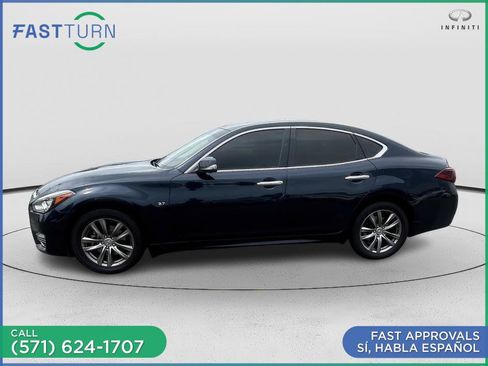 Used 2016 INFINITI Q70 3.7 AWD/4WD image 16