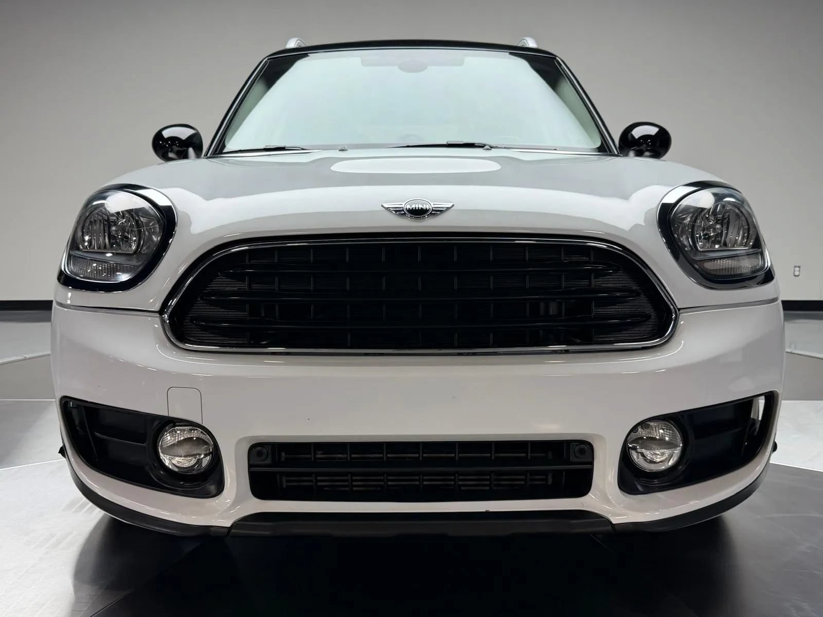 Used 2018 MINI Cooper Countryman FWD image 3
