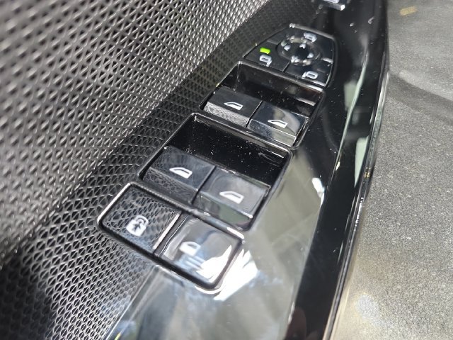 Certified 2026 BMW 740i xDrive AWD/4WD image 24