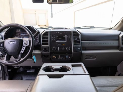 Used 2019 Ford F350 XL w/ Power Equipment Group RWD image 15