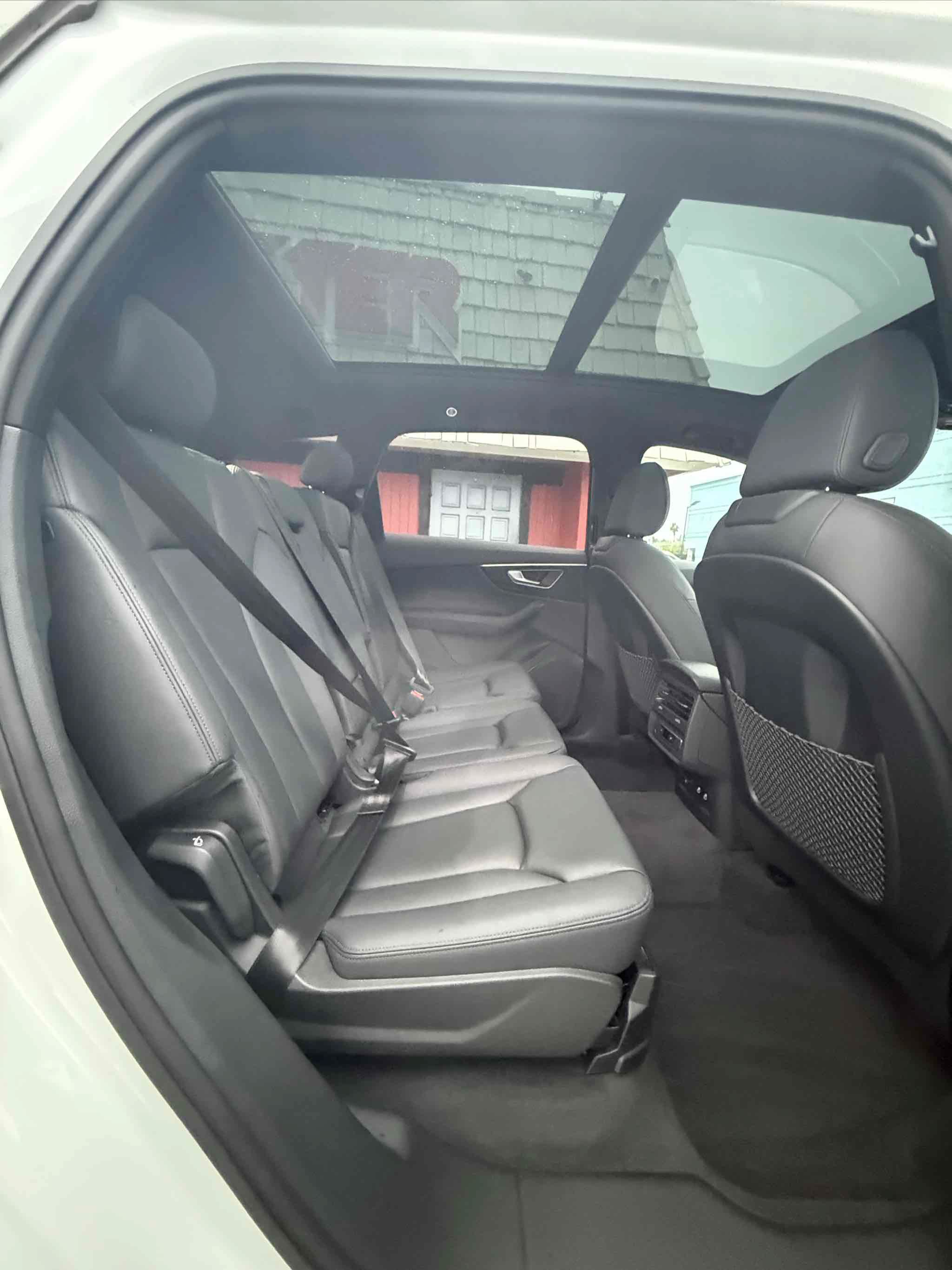 Used 2023 Audi Q7 3.0T Premium w/ Convenience Package AWD/4WD image 19