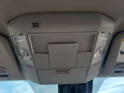 Used 2018 Toyota Tundra SR5 image 22