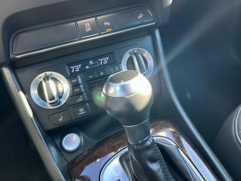 Used 2015 Audi Q3 2.0T Prestige image 32