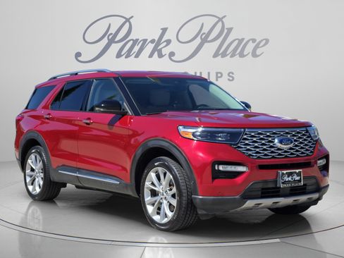 Used 2021 Ford Explorer Platinum w/ Equipment Group 601A AWD/4WD image 7