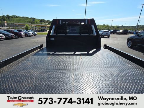 Used 2021 RAM 3500 Tradesman w/ Chrome Appearance Group AWD/4WD image 8