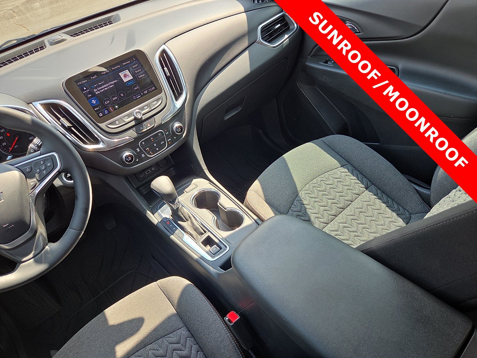 Used 2023 Chevrolet Equinox LT FWD image 12