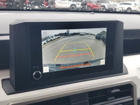 Used 2024 Toyota Tacoma TRD Sport image 19