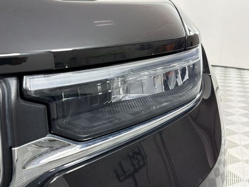 Used 2025 Jeep Grand Cherokee L Laredo AWD/4WD image 12