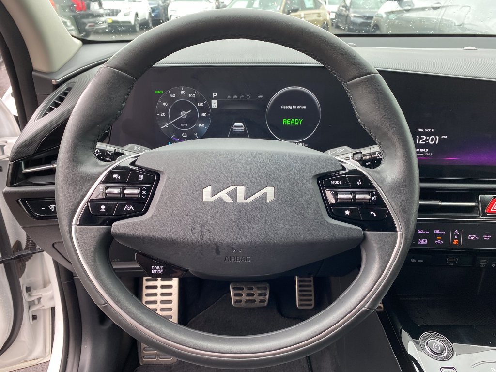 Used 2023 Kia Niro Wave FWD image 14