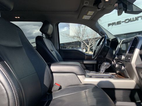 Used 2017 Ford F150 Lariat w/ Equipment Group 502A Luxury image 35