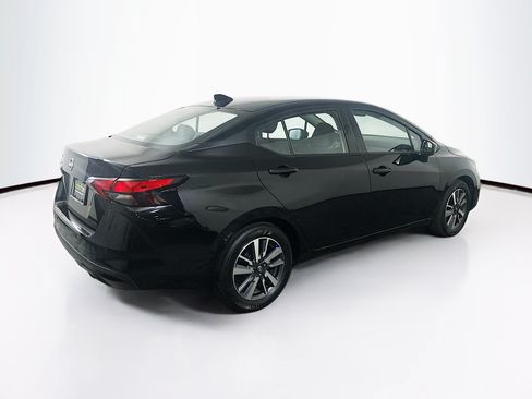 Used 2025 Nissan Versa SV FWD image 9