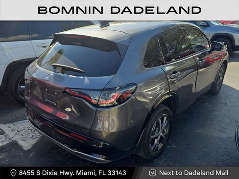 Used 2024 Honda HR-V EX-L image 3