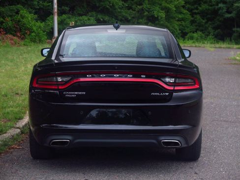 Used 2016 Dodge Charger SXT w/ AWD Plus Group image 25