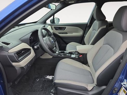 Used 2026 Subaru Forester Premium w/ Base/Premium Package AWD/4WD image 9