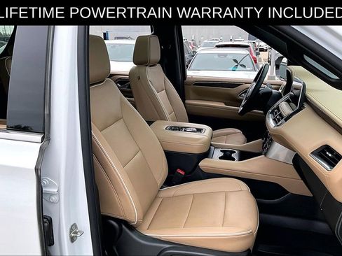 Used 2024 Chevrolet Tahoe Premier w/ Premium Package AWD/4WD image 10