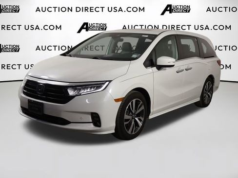 Used 2021 Honda Odyssey Touring image 1