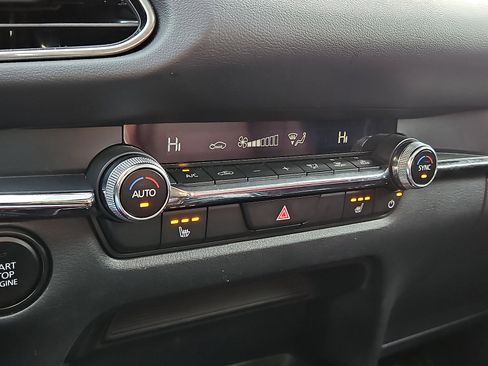 Certified 2025 MAZDA CX-30 AWD 2.5 S w/ Preferred Package image 16