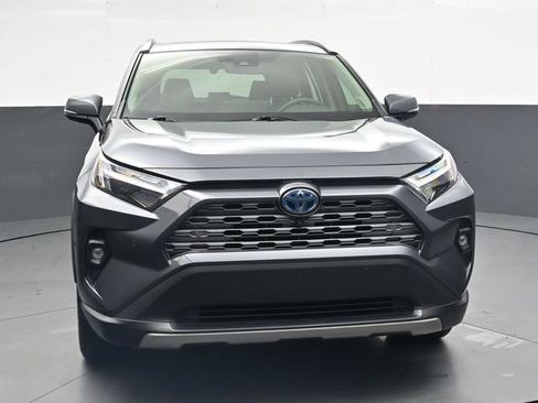 Used 2022 Toyota RAV4 Limited AWD/4WD image 10